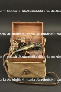 Téléphone francais TM16 avec sa housse ersatz en toile — photo 1
