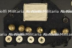 Lot plaques d'identité et nécessaire couture d'artilleur — photo 4