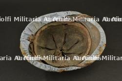 Casque Adrian modèle 1915 infanterie avec son couvre casque en calicot bleu — miniature 3