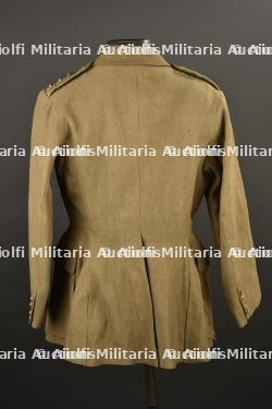 Vareuse datée 1915 du Captain William Malebisse Beckwith, Coldstream Guards, DSO — miniature 14