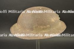 Casque MkI avec insignes métalliques d'un artilleur canadien — miniature 6