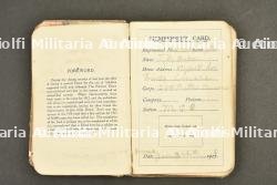Lot de petits objets d'un soldat canadien du 204th Battalion — photo 5