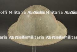 Casque MkI de la 1ere batterie d'artillerie de la 1e Division Canadienne avec 3 insignes peints — photo 3