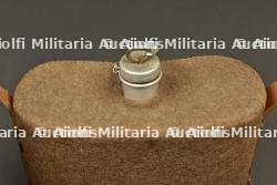 Etui de revolver canadien pour Webley .38 et bidon d'officier en aluminium — photo 2