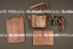 Porte carte d'un Lieutenant Colonel canadiens, porte document d'un soldat du 67th Battalion Western Scots et paire de jumelles — photo 5
