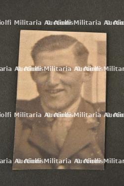Bible avec impact ayant appartenu au Lieutenant W. Douglas Aird, Machine Gun Corps, 44th Battalion CEF tombé à Passchendaele — miniature 3
