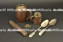 Gobelets en bois gravés et shoulder title du 58th Vaughan's Rifles Frontier Force, cuillères et couteau de l'armée des Indes — photo 3