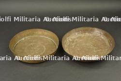 Lot de 2 plats thali de l'armée des Indes avec nom et matricule