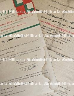 LOT DE DOCUMENTS DIVERS SUR LES VOITURES AUTOMOBILES PARTICULIERES — photo 4