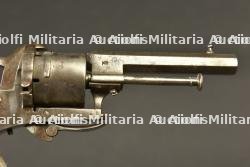 Ensemble d'armes de poing — miniature 9
