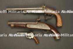 Ensemble d'armes de poing — miniature 10
