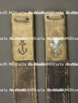 Deux fourreaux de sabre d'abordage de marine — miniature 3