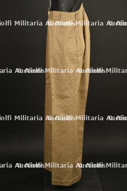 Tenue du service de santé infanterie coloniale — miniature 3