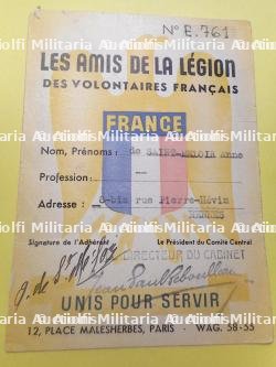 Ensemble de documents autour de la LVF — photo 1