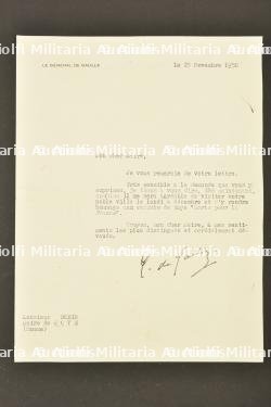 Ensemble de documents signés De Gaulle — photo 3