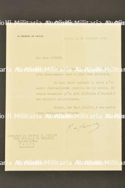 Ensemble de documents signés De Gaulle — photo 4