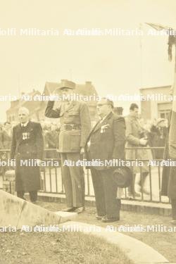 Ensemble de documents signés De Gaulle — miniature 8