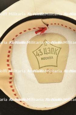 Lot comprenant 2 casquettes de général — miniature 2