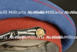 Lot comprenant 4 casquettes — photo 8