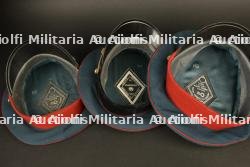 Lot comprenant 7 casquettes — miniature 4