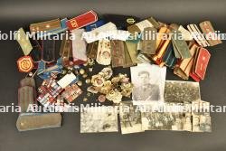 Lot comprenant diverses pattes d'épaules