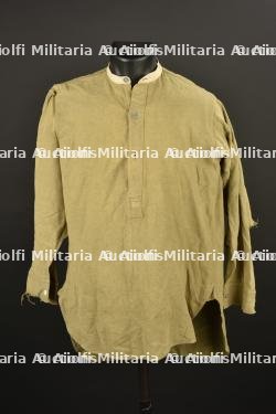 Chemise britannique.