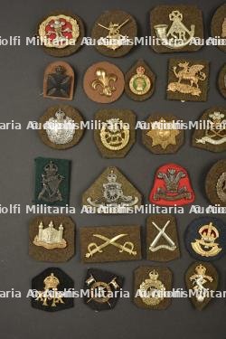 Cap badge Commonwealth. — miniature 4