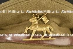 Casquette d'officier du Queen's Royal Regiment. — photo 6