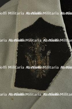 Vareuse de panoplie d’enfant. Child’s costume tunic. — miniature 11