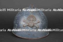 Casque Adrian modèle 1915 d’artillerie. Model 1915 Adrian artillery helmet. — miniature 2