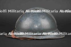 Casque Adrian modèle 1915 du génie. Model 1915 Adrian engineer helmet. — photo 4
