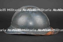 Casque Adrian modèle 1915 du génie. Model 1915 Adrian engineer helmet. — photo 6