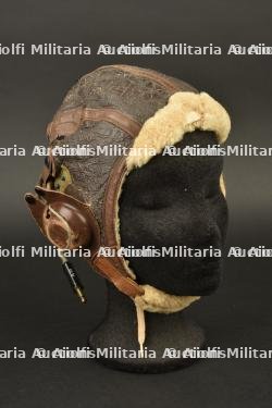 Bonnet de vol B-6.