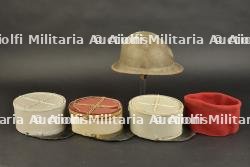 Ensemble de képis. Assortment of kepis. — photo 8