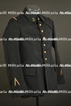 Pelisse sous-officier infanterie coloniale. Colonial infantry NCO overcoat. — photo 3