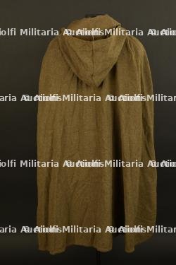 Ensemble d'uniformes. Uniform assortment. — miniature 5