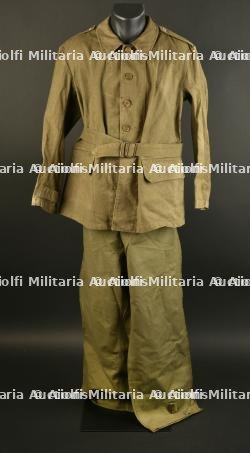 Ensemble bourgeron. Fatigue uniform set.
