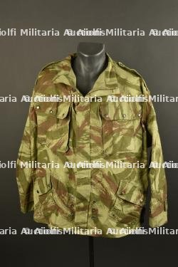 Veste TAP 47/53 camouflée. Camouflaged TAP 47/53 jacket.