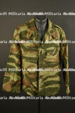 Veste TTA allégée camouflée. Lightweight camouflaged TTA jacket.