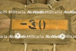 Harnais de parachute A-3 avec housse de parachute ventral. — photo 8