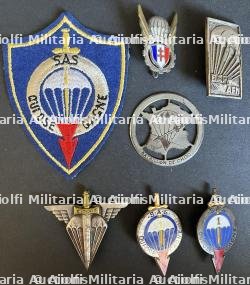 FRANCE PARACHUTISTES. France paratroopers.