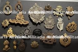 GRANDE BRETAGNE INSIGNES. Grande Bretagne insignia.