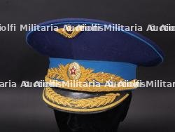 Casquette de général aviation russe. ussian Air Force General's peaked cap.