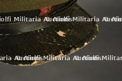 Casquette officier Russe. Russian officer's peaked cap. — miniature 7
