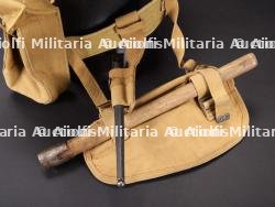 Brelage canadien. Canadian webbing equipment and accessories. — photo 6