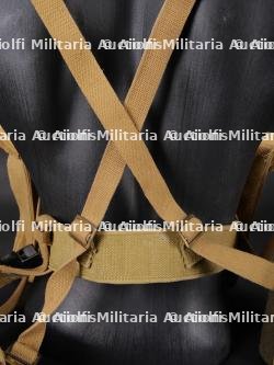 Brelage canadien. Canadian webbing equipment and accessories. — miniature 8