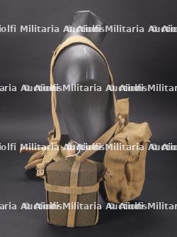 Brelage canadien. Canadian webbing equipment and accessories. — photo 9