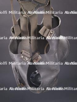 Masque anti-gaz canadien. Canadian gas mask. — miniature 16