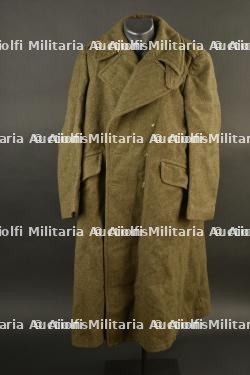 Manteau canadien. Canadian greatcoat.