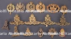 Cap badge britannique. British cap badges. — photo 1